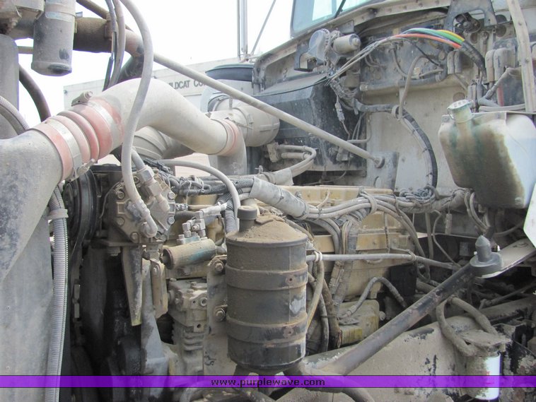 image for item 9047 1996 Kenworth Construct W900B semi truck