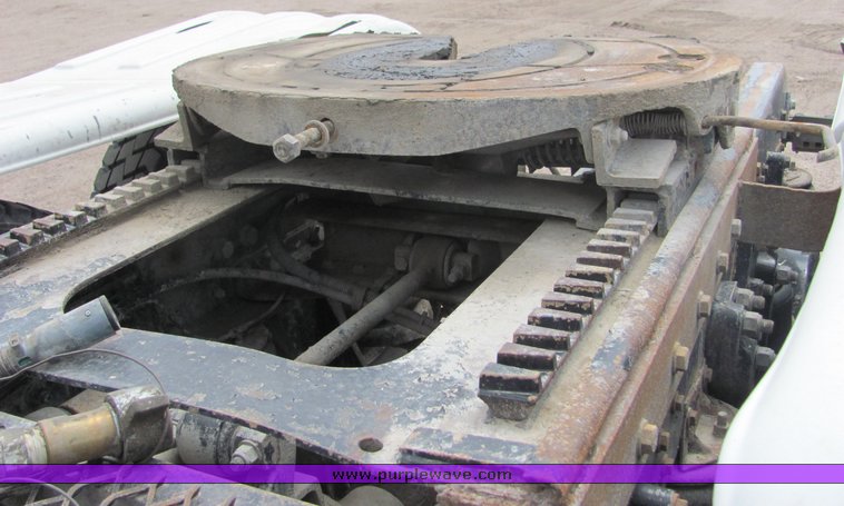 image for item 9047 1996 Kenworth Construct W900B semi truck