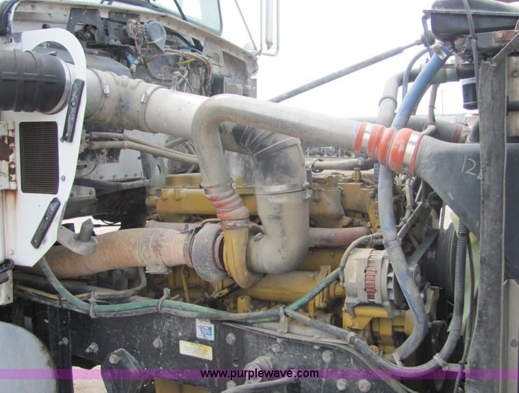 image for item 9048 1996 Kenworth Construct W900 semi truck