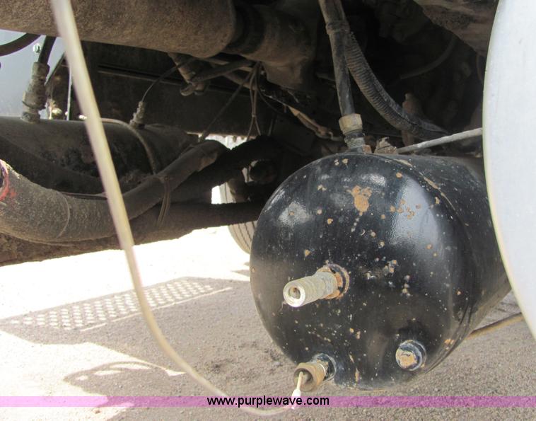 image for item 9048 1996 Kenworth Construct W900 semi truck