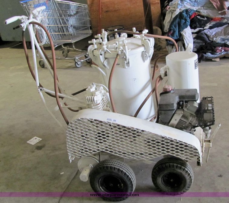 image for item 9335 Brinks Speedy Striper paint striper