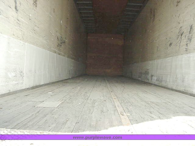 image for item 1001 1982 Monon dry van semi trailer
