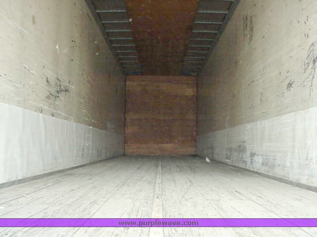 image for item 1001 1982 Monon dry van semi trailer