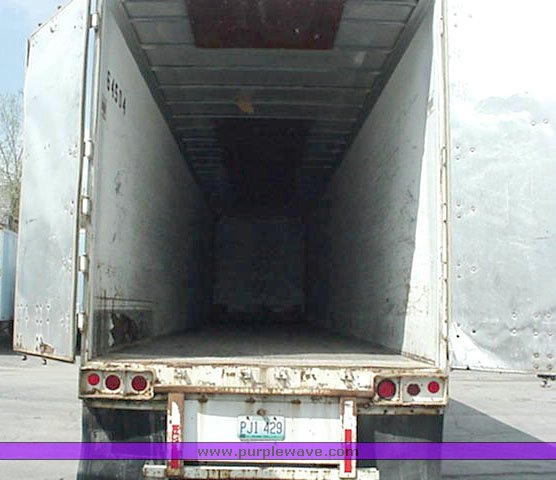 image for item 1002 1983 Dunham dry van semi trailer