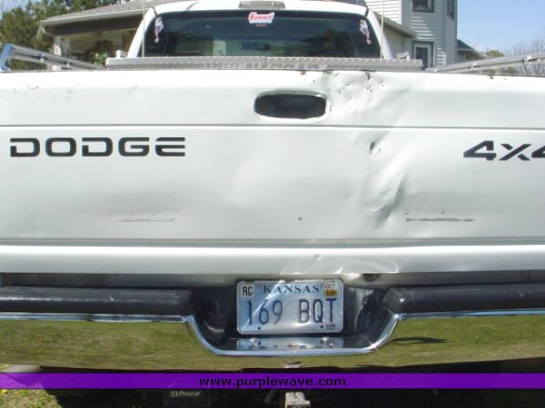 image for item 1100 2001 Dodge Ram 2500