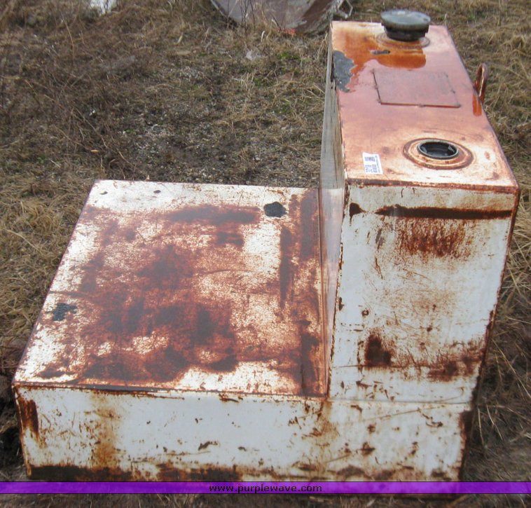 image for item 3010 52 gallon L shaped fuel tank