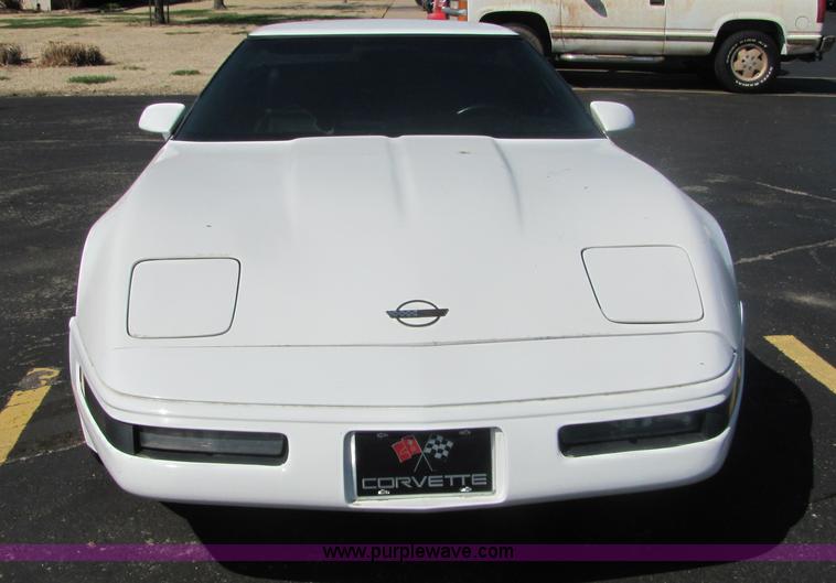 image for item 3602 1992 Chevrolet Corvette