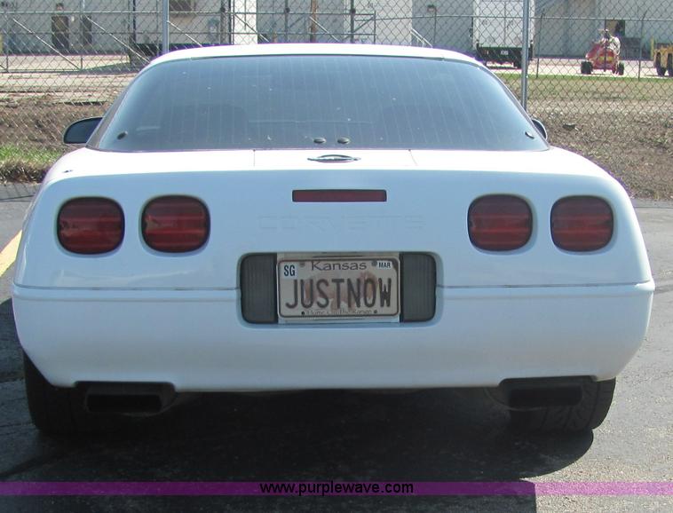 image for item 3602 1992 Chevrolet Corvette