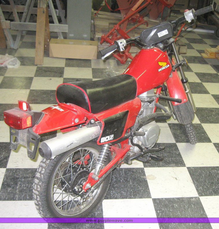 image for item 3987 1983 Honda XL80S Red Racer motorcycle
