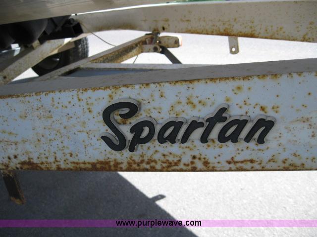 image for item 5000 1979 17'3" open bow boat