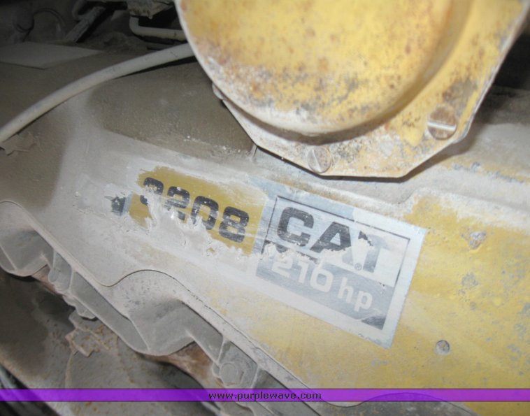 image for item 5476 1984 Ford C8000 water truck