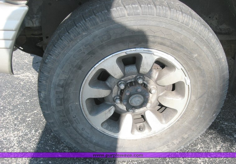 image for item 5588 1992 Mitsubishi Montero LS 3.0L V6 FI