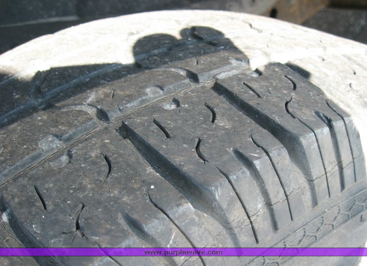 image for item 5588 1992 Mitsubishi Montero LS 3.0L V6 FI