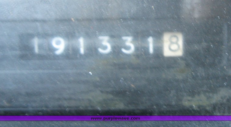 image for item 5589 1988 Chevrolet Silverado 1500 pickup