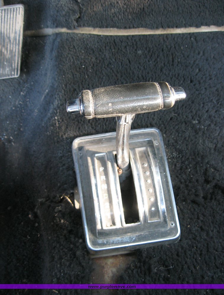 image for item 5590 1966 Ford F100 pickup