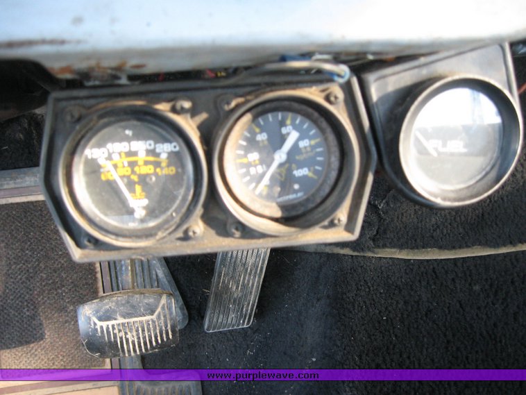 image for item 5590 1966 Ford F100 pickup