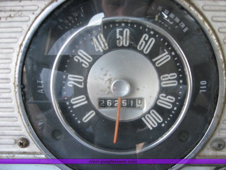 image for item 5590 1966 Ford F100 pickup