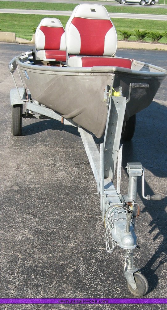 image for item 5591 1975 Landa aluminum V-bottom boat