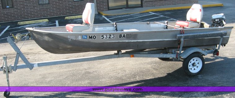 image for item 5591 1975 Landa aluminum V-bottom boat