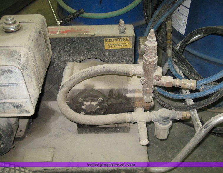 image for item 5601 Winpower 2405 power washer