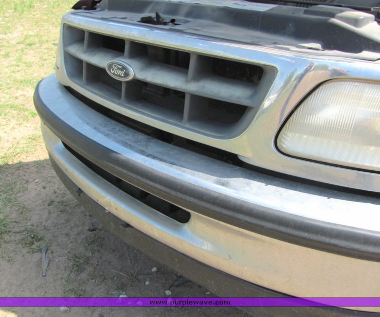 image for item 6068 1998 Ford F-150 XLT