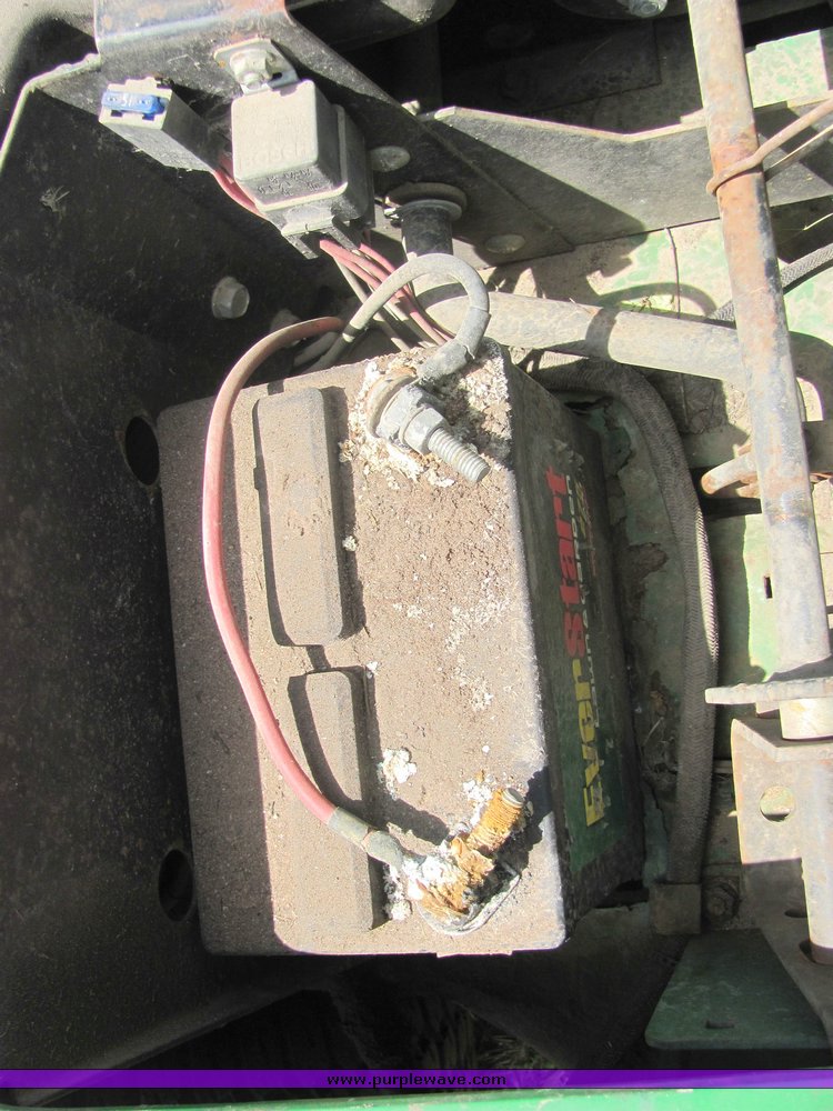 image for item 6074 John Deere riding lawn mower