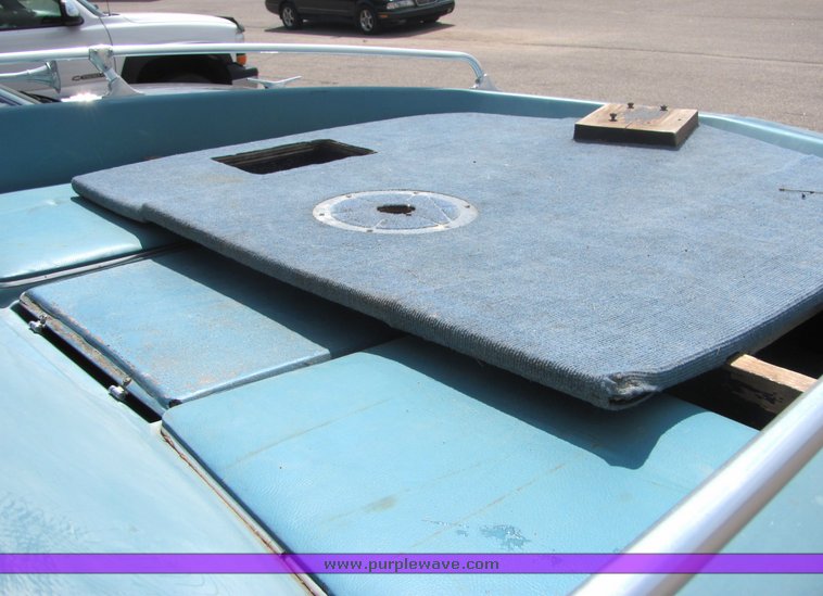 image for item 6075 Glastron 18' tri-hull boat with trailer