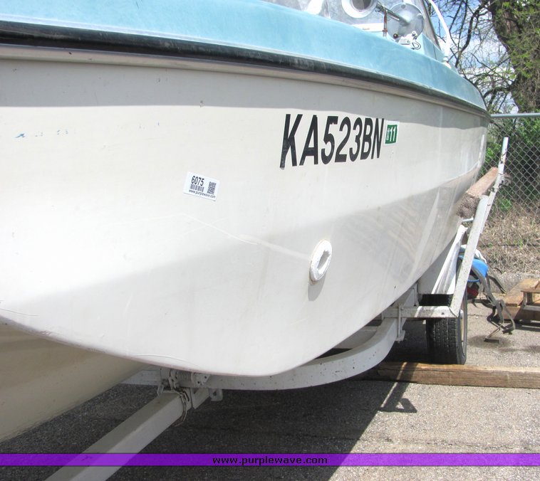 image for item 6075 Glastron 18' tri-hull boat with trailer