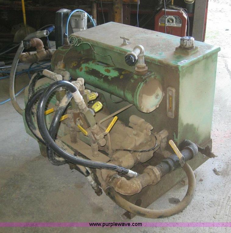 image for item 6163 Hydraulic pump