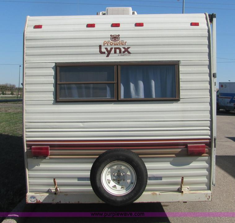 image for item 6771 1988 Fleetwood Prowler 1YX2 fifth-wheel camper