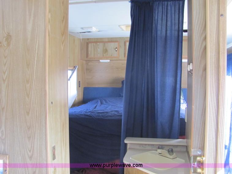 image for item 6771 1988 Fleetwood Prowler 1YX2 fifth-wheel camper