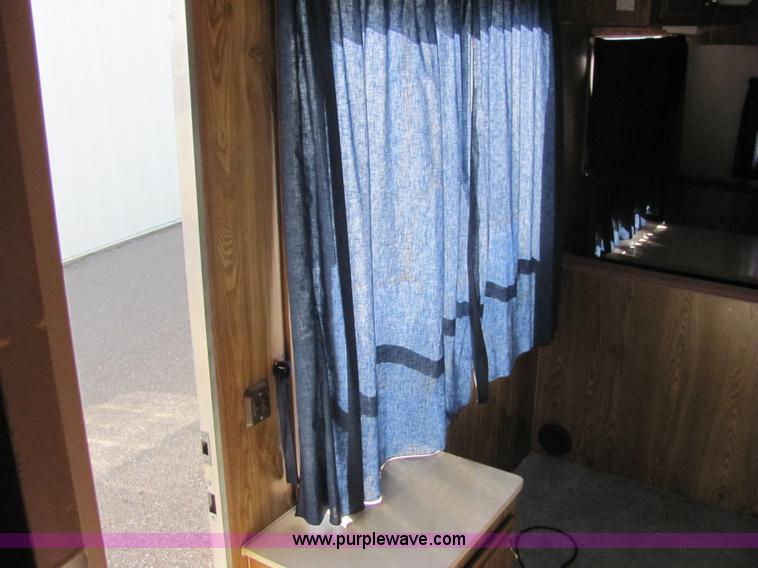 image for item 6771 1988 Fleetwood Prowler 1YX2 fifth-wheel camper