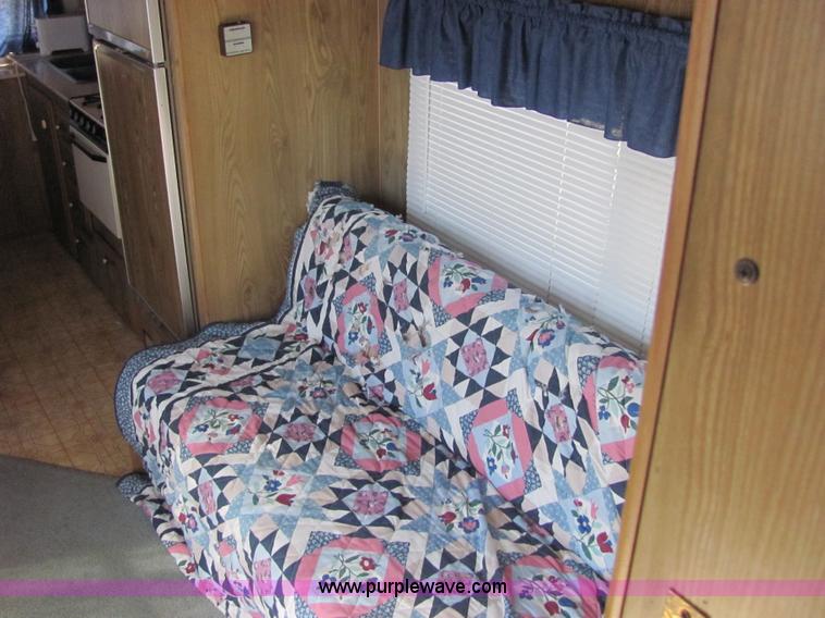 image for item 6771 1988 Fleetwood Prowler 1YX2 fifth-wheel camper