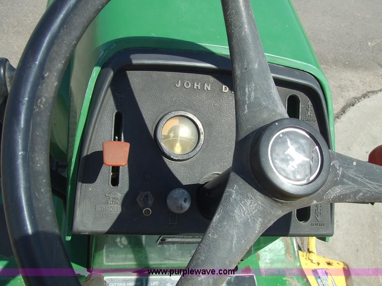 image for item 6839 John Deere 317 garden tractor