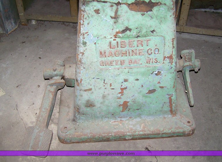 image for item 8673 Libert hi-speed shear