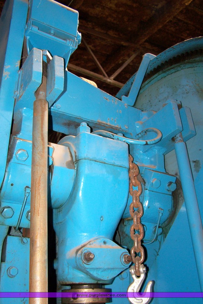 image for item 8675 Warren City Mfg 75 ton hydraulic punch