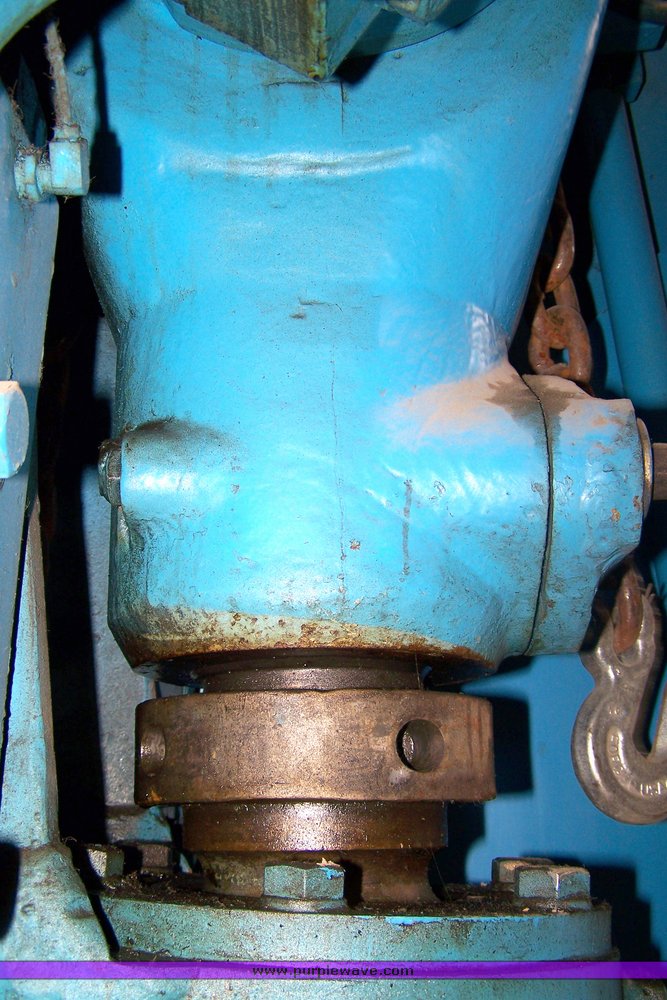 image for item 8675 Warren City Mfg 75 ton hydraulic punch