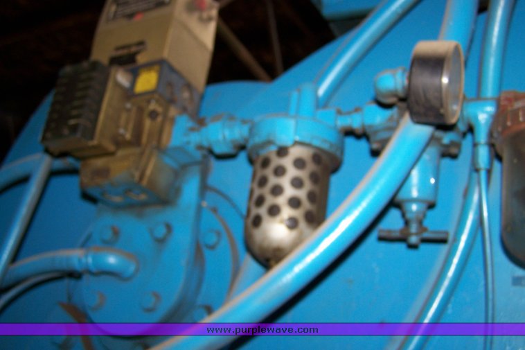 image for item 8675 Warren City Mfg 75 ton hydraulic punch