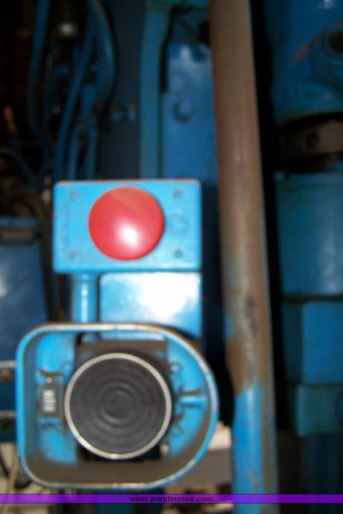 image for item 8675 Warren City Mfg 75 ton hydraulic punch