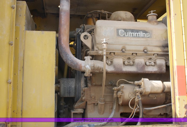 image for item 2113 1979 Bucyrus Erie 30XL truck crane