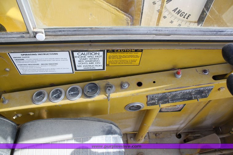 image for item 2113 1979 Bucyrus Erie 30XL truck crane