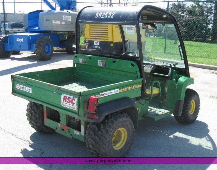 image for item 2180 2005 John Deere Gator TS