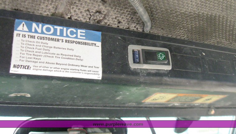 image for item 2180 2005 John Deere Gator TS