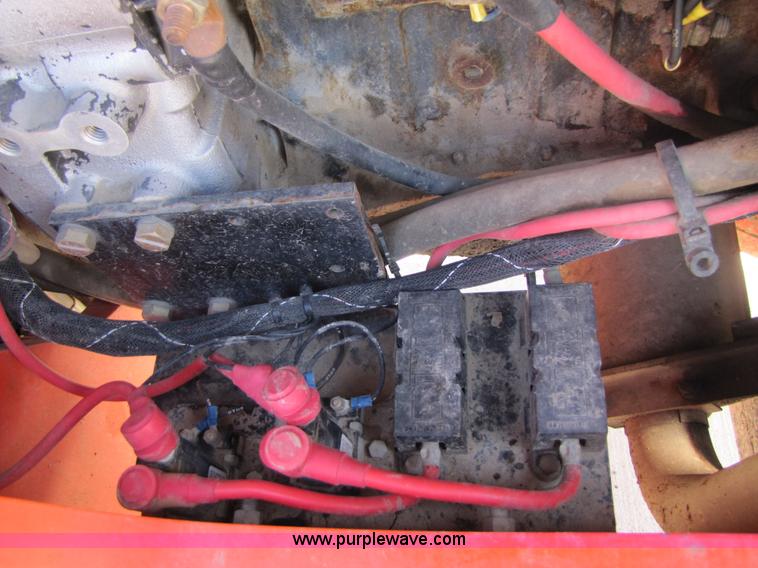 image for item 3016 2004 SkyTrak 8042 telehandler