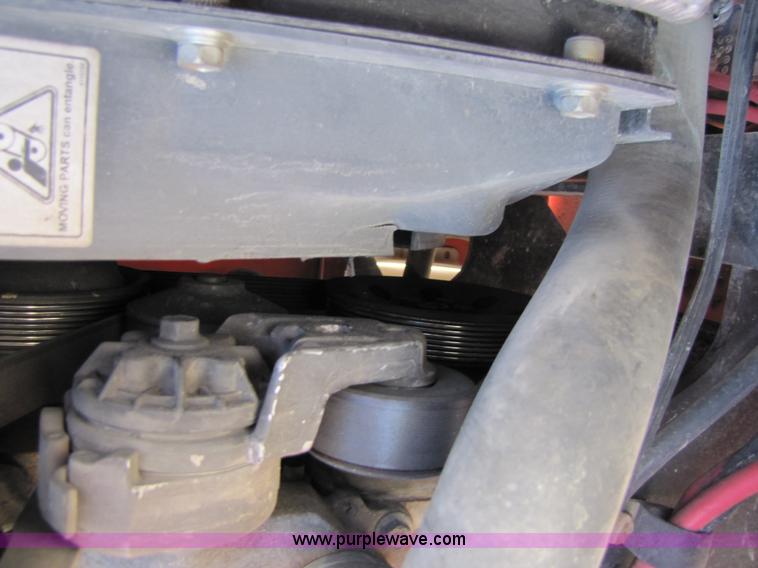 image for item 3016 2004 SkyTrak 8042 telehandler