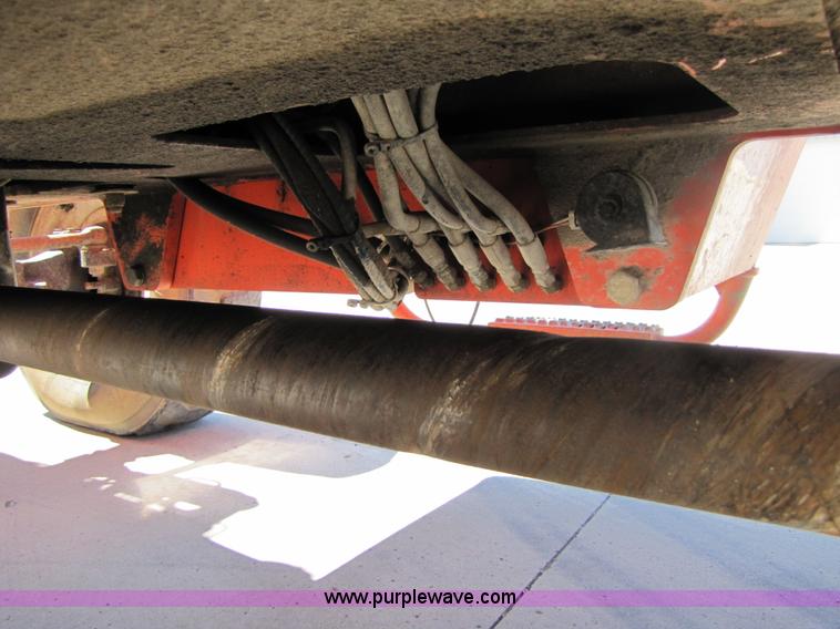 image for item 3016 2004 SkyTrak 8042 telehandler