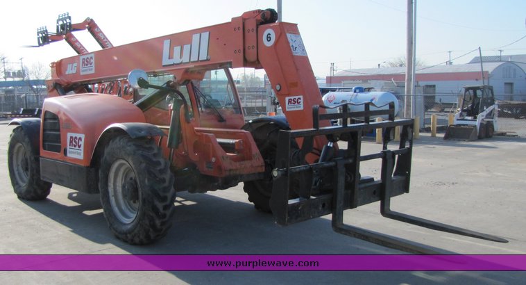 image for item 3043 2005 Lull 644E-42 telehandler