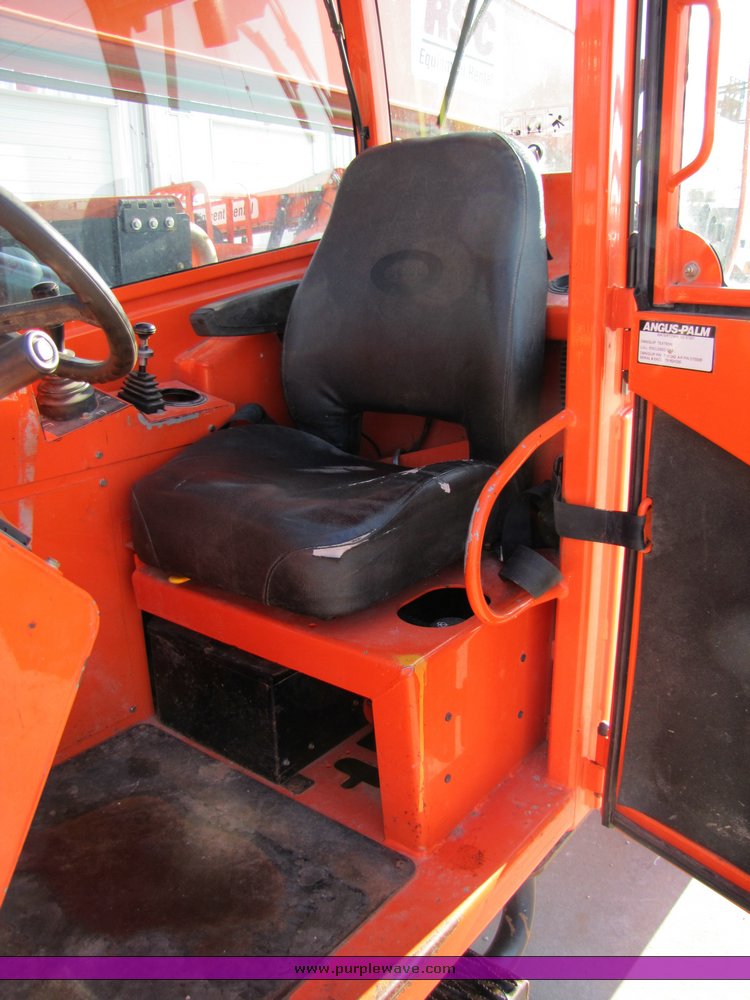 image for item 3043 2005 Lull 644E-42 telehandler