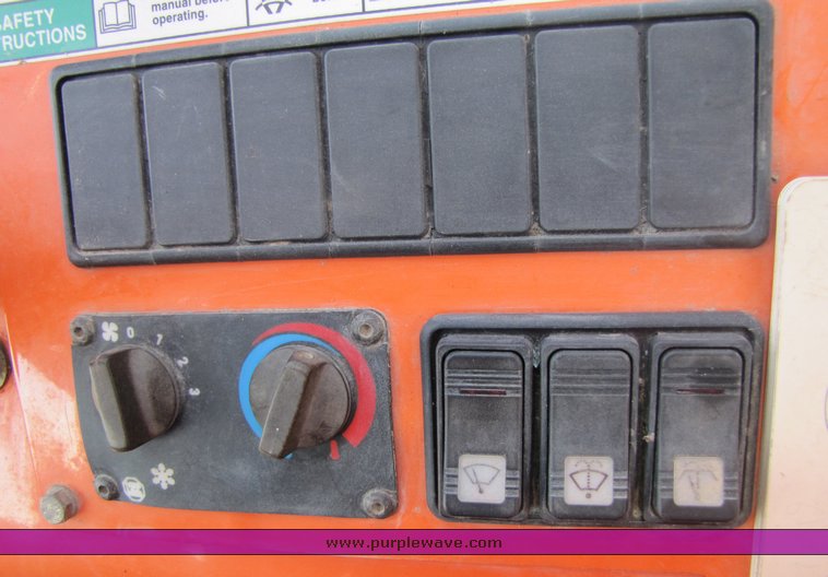 image for item 3043 2005 Lull 644E-42 telehandler