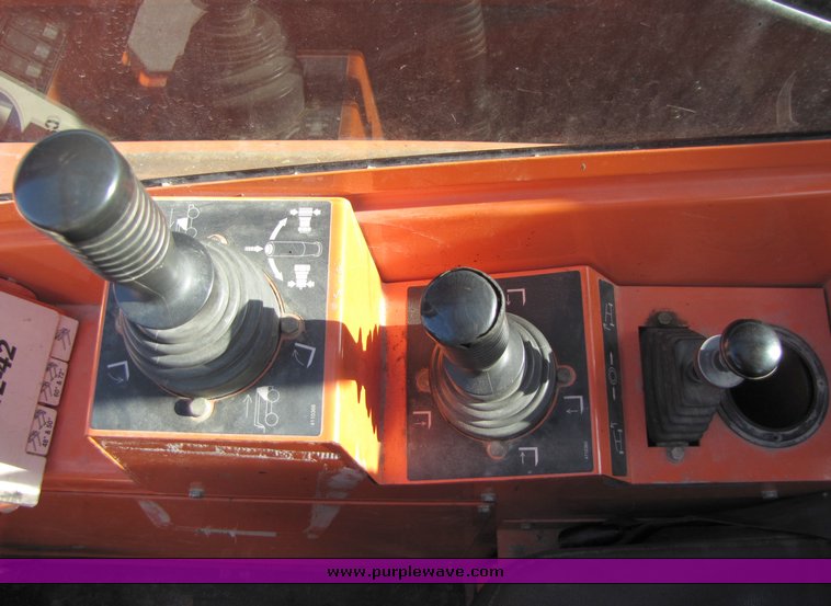 image for item 3043 2005 Lull 644E-42 telehandler